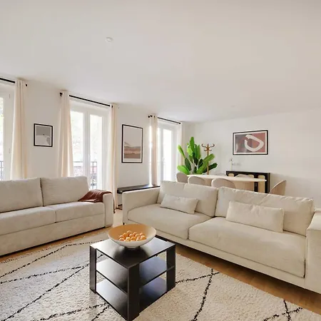 Apartment Superb A C - 2br 6p - St Germain-des-pres *